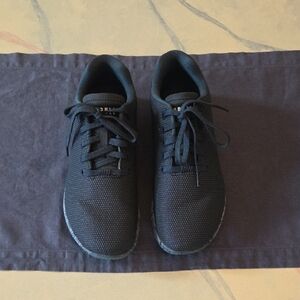 NO BULL SuperFabric Women's Trainer Size 10 EUC